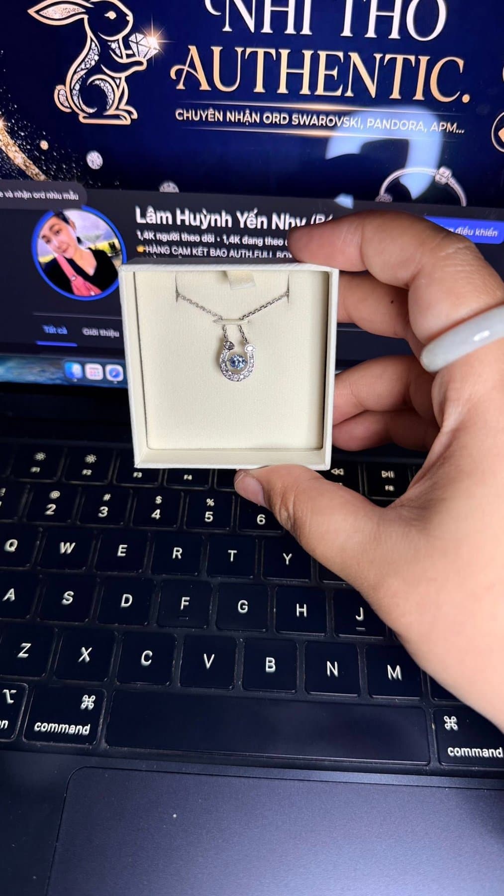 Dây chuyền Symbolica đá nhảy màu xanh blue